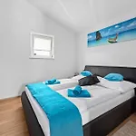 3 Bedroom Gorgeous In Daire