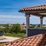 3 Bedroom Gorgeous In *