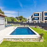 Daire 3 Bedroom Gorgeous In