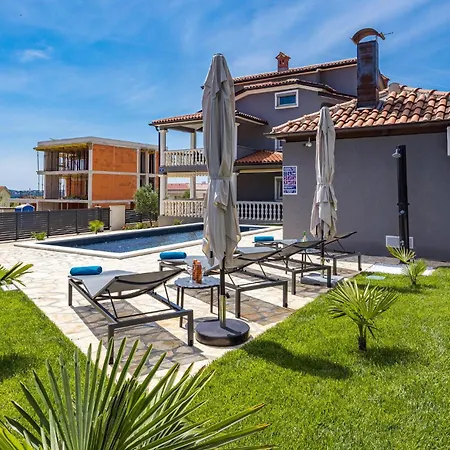 3 Bedroom Gorgeous In