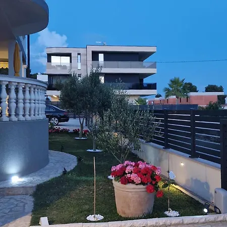 Apartamento 3 Bedroom Gorgeous In Medulin